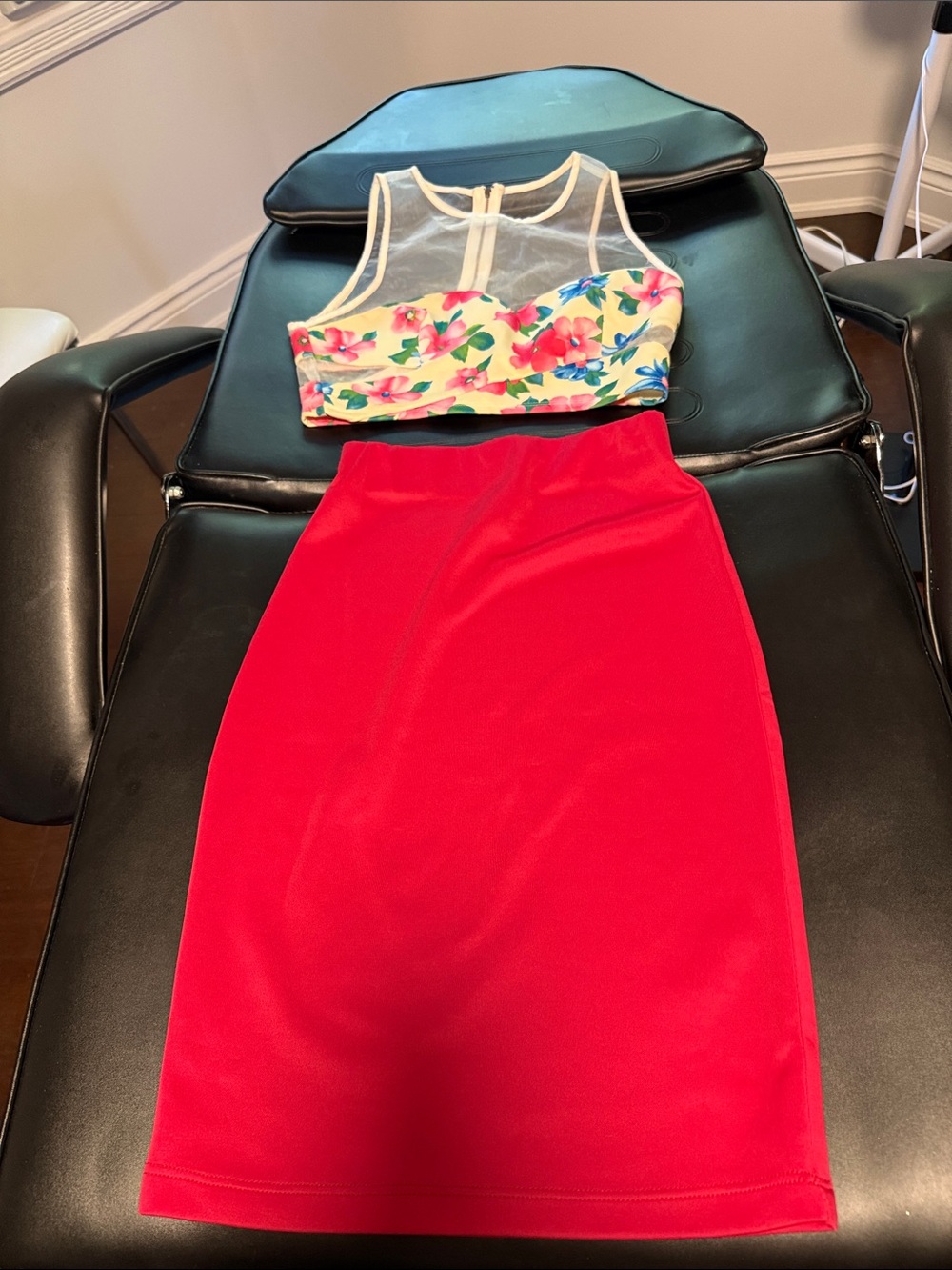 Red High-Waist Pencil Skirt - Floral Mesh Crop Set